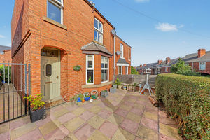 New Queen Street Newbold